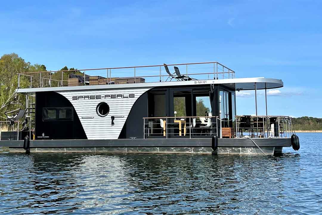 eventboot-boot-mieten-berlin-vagabund-43-7 boot-mieten-party-event-berlin-4